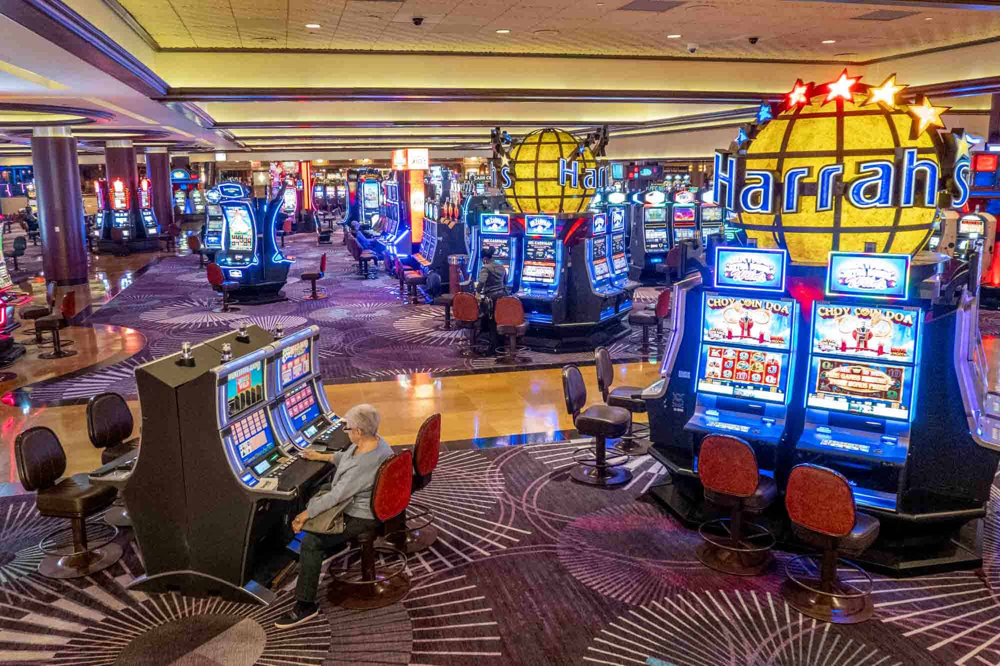Casinoda Algoritmaların Dansı: İleri Düzey Stratejiler